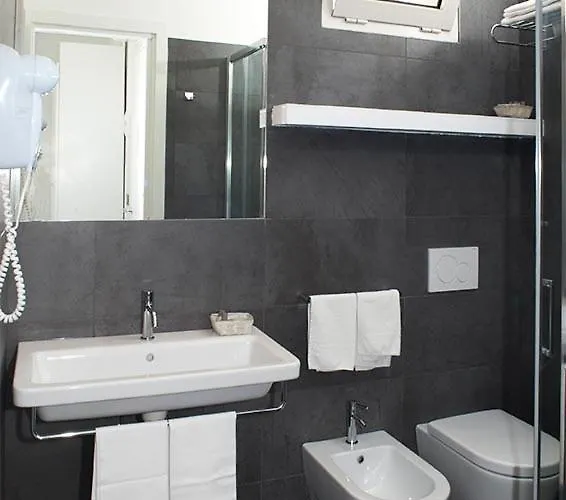 Ξενοδοχείο Niagara 3*