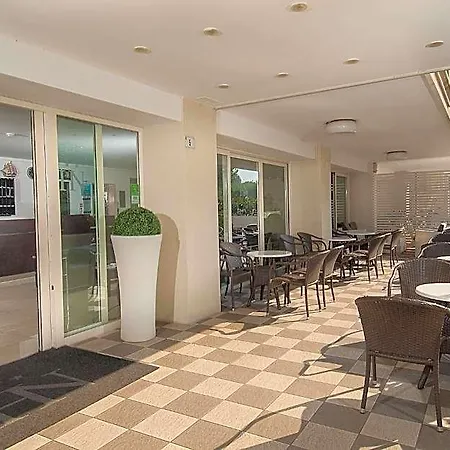 Hotel Niagara 3*